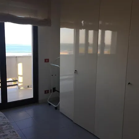 Attico Fronte Mare Апартаменты Поццалло